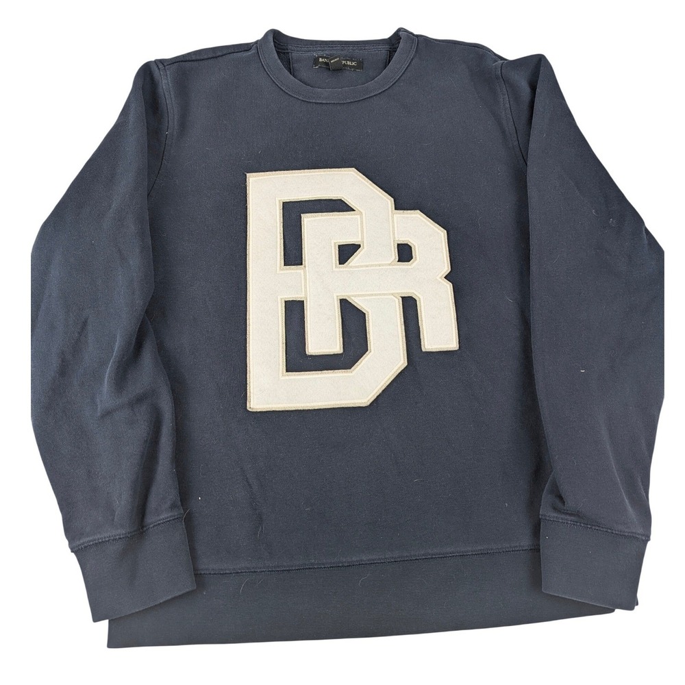 Banana Republic Collegiate Embroidered BR M Blue Logo Patch Varsity Crewneck
